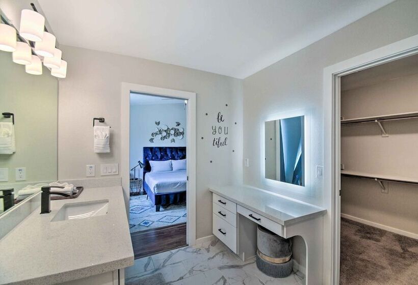 Stylish Glendale Home W/ Private Yard + Patio