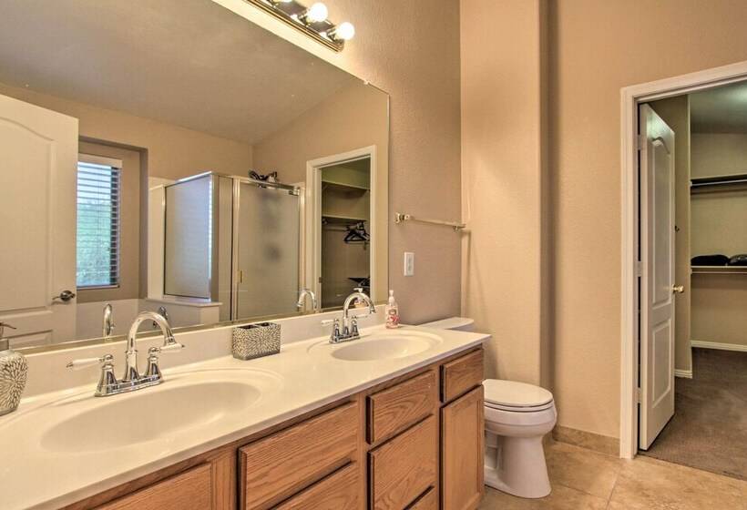 Sunny Phoenix Abode W/ Pool, Grill & Fire Pit