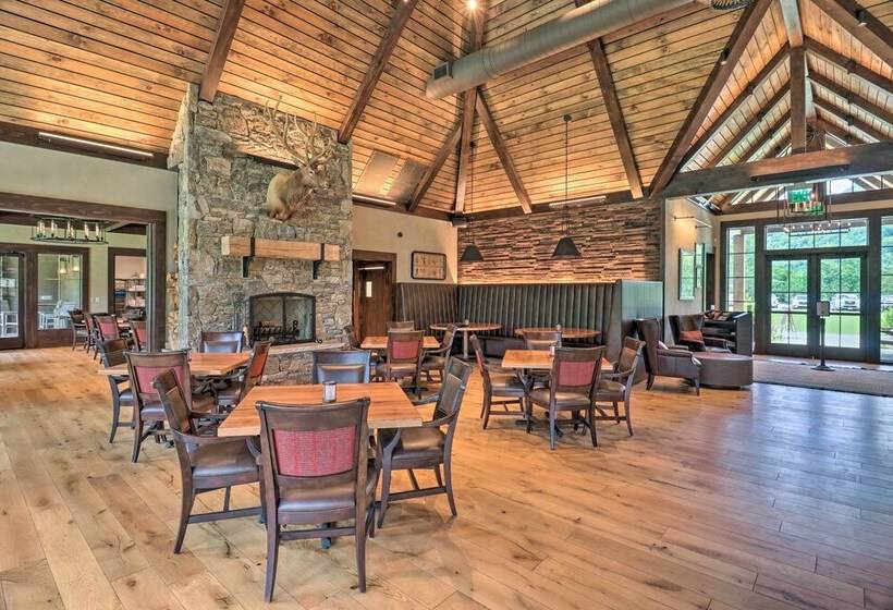 Tree Lined Cruso Cabin W/ Game Room & Mtn Views!