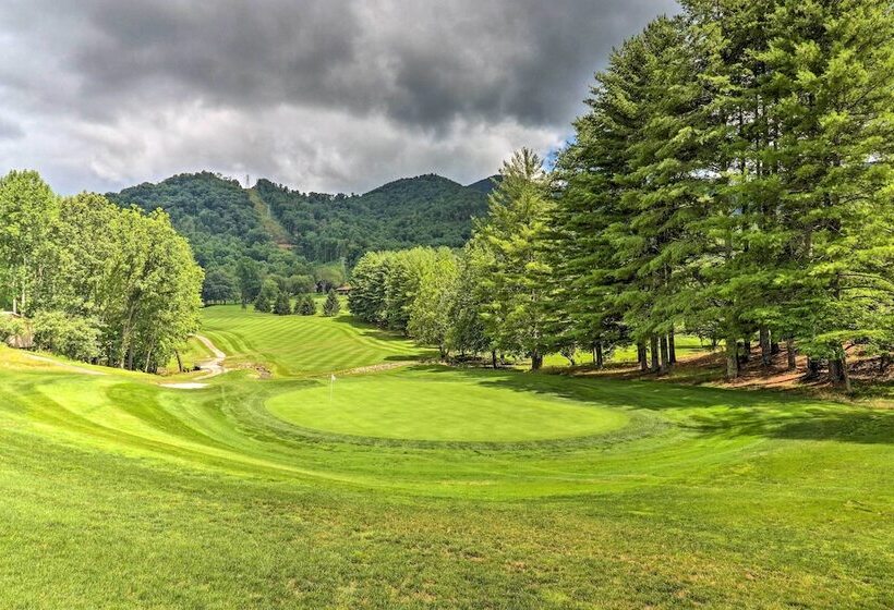 Tree Lined Cruso Cabin W/ Game Room & Mtn Views!