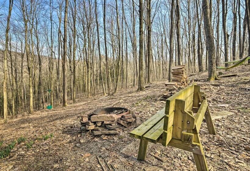 Unplugged Mountain Retreat With Porch Swings!