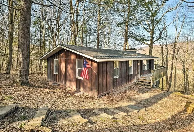 Unplugged Mountain Retreat With Porch Swings!