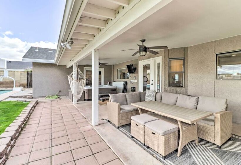 Luxe Mesa Retreat W/ Pool, Hot Tub & Home Gym