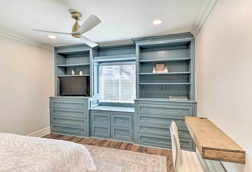 Luxe Mesa Retreat W/ Pool, Hot Tub & Home Gym