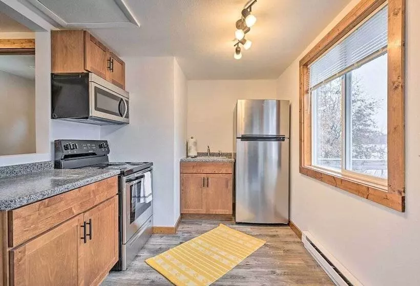 Waterfront Castle Rock Lake Cabin W/ Deck & Grill