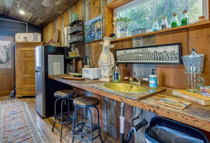 Waterfront Cottage On Tomales Bay W/ Dock & Views