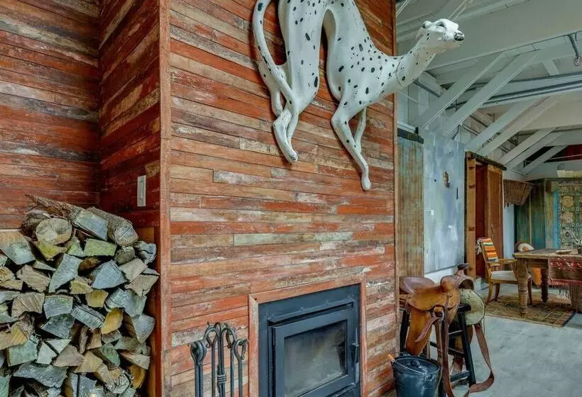 Waterfront Cottage On Tomales Bay W/ Dock & Views