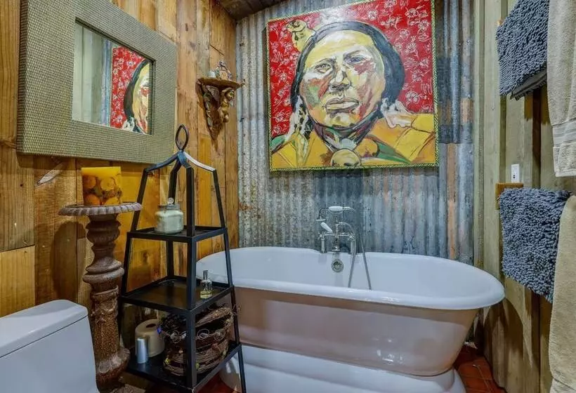 Waterfront Cottage On Tomales Bay W/ Dock & Views