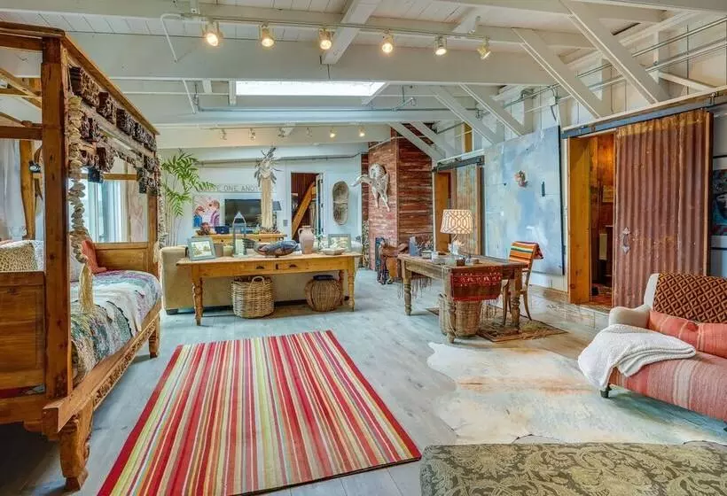 Waterfront Cottage On Tomales Bay W/ Dock & Views