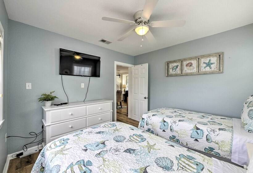 Breezy Pcb Retreat W/ Direct Beach Access!