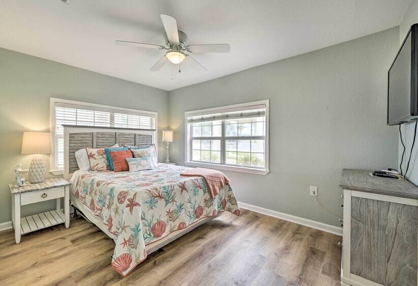 Breezy Pcb Retreat W/ Direct Beach Access!