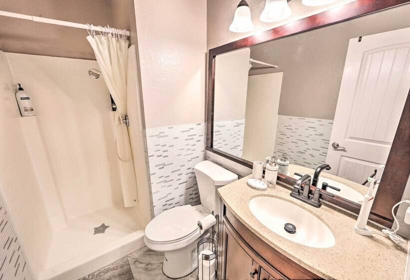 Bright California Home W/ Patio < 1 Mi To Hiking!