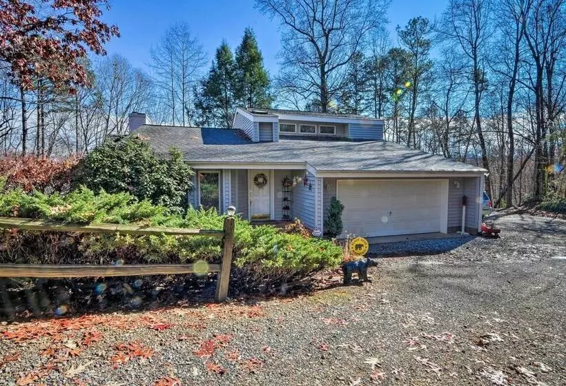 Hayesville Bungalow W/ Porch & Forest Views!