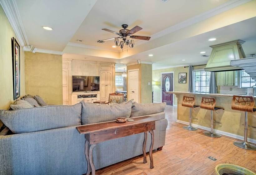 Charming Lafayette Home ~ 5 Mi To Downtown!