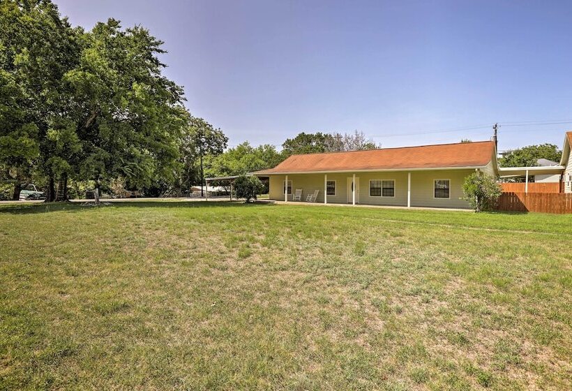 Charming Lake Retreat W/ Patio & Boat Parking!