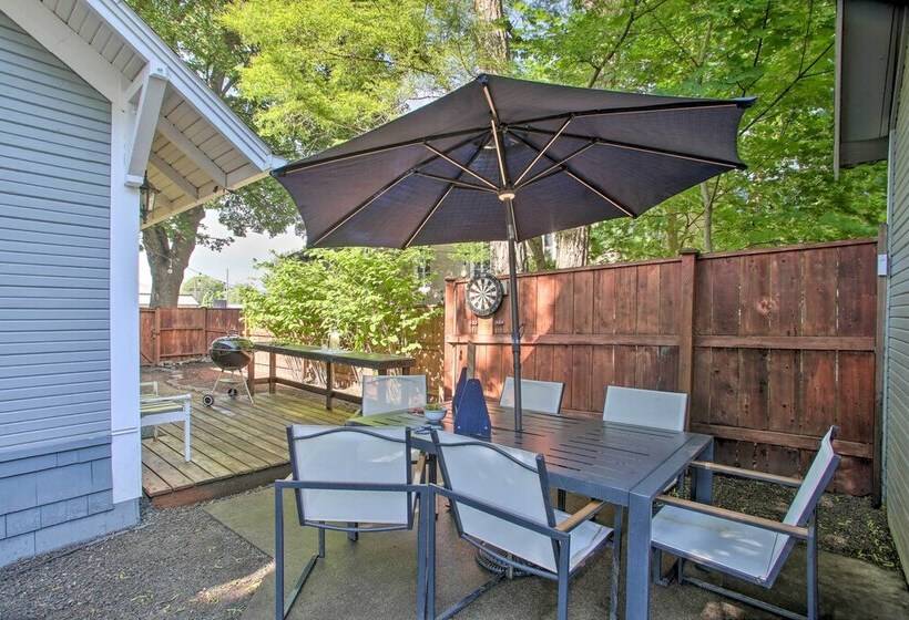 Updated Coeur D Alene Home, 1/2 Mi To Lake & Town!