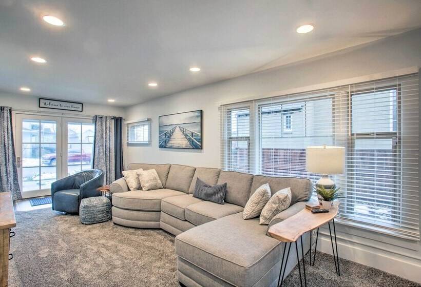 Updated Coeur D Alene Home, 1/2 Mi To Lake & Town!