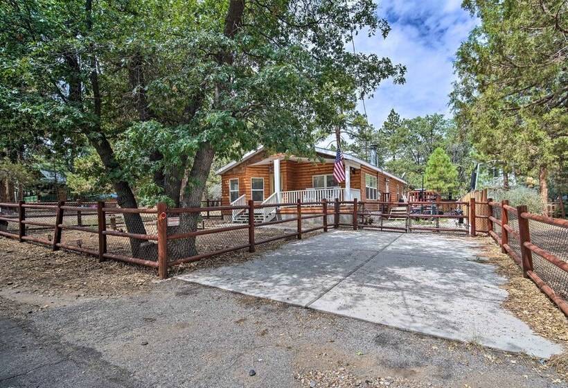 8 Mi To Big Bear Lake & Village: Sugarloaf Cabin!