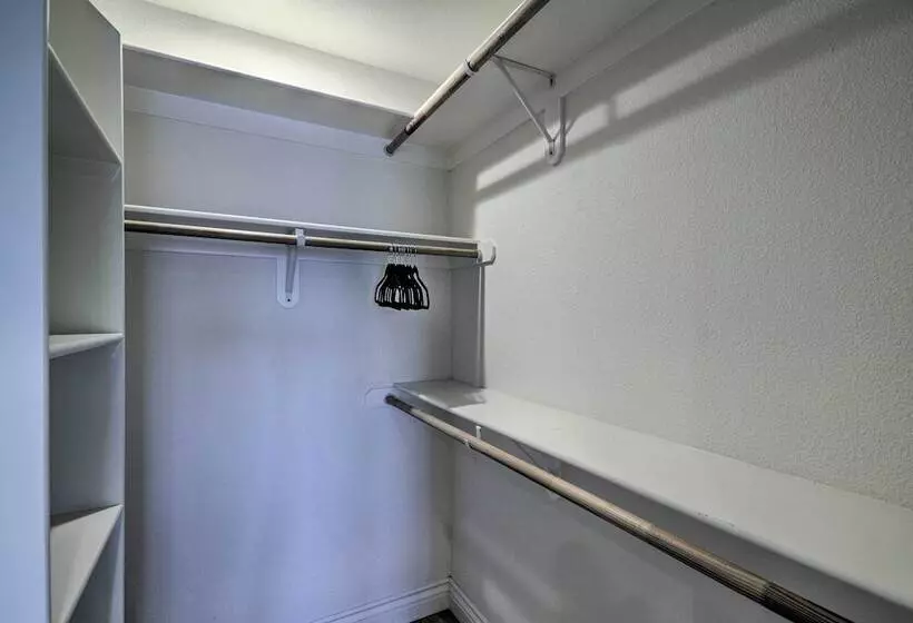 Discovery Bay Retreat W/ Balcony & Boat Dock!