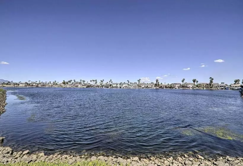 Discovery Bay Retreat W/ Balcony & Boat Dock!