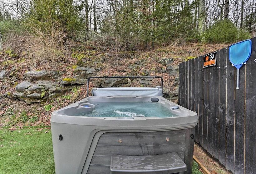 Edgewater Escape: Home With Amazing Amenities!