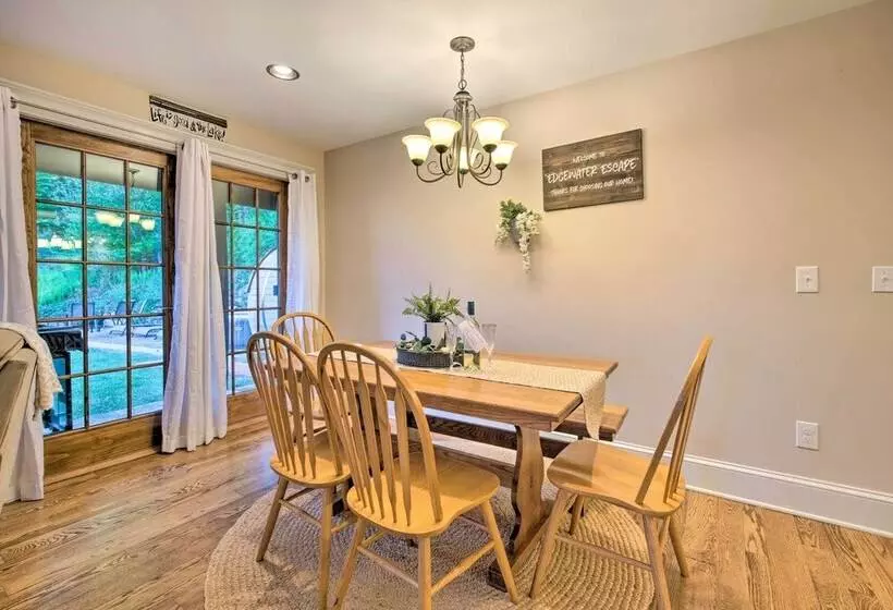 Edgewater Escape: Home With Amazing Amenities!