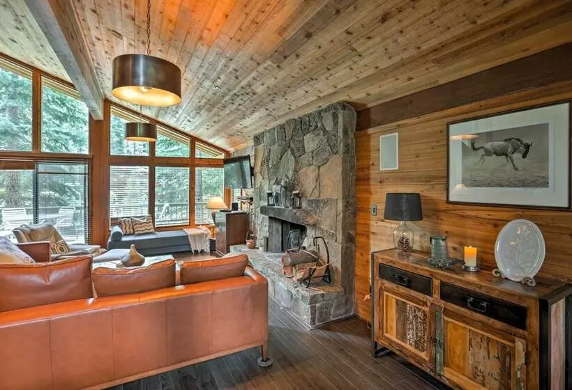 Expansive Truckee Cabin W/ Deck & Resort Amenities
