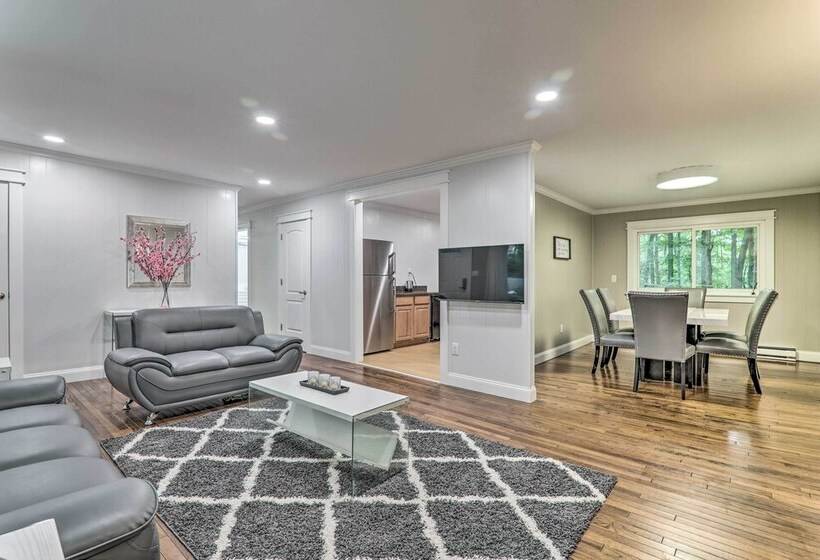 Family Home W/ Locust Lake Access & Game Room!