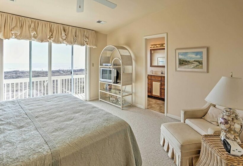 Family Friendly Vacation Home: Steps To Beach!