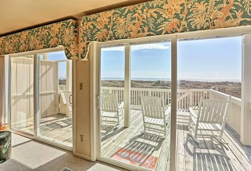 Family Friendly Vacation Home: Steps To Beach!