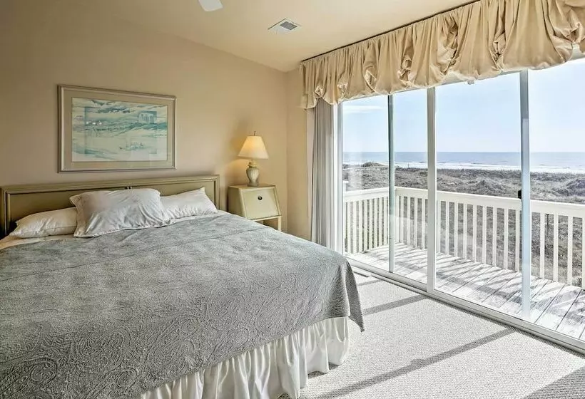 Family Friendly Vacation Home: Steps To Beach!