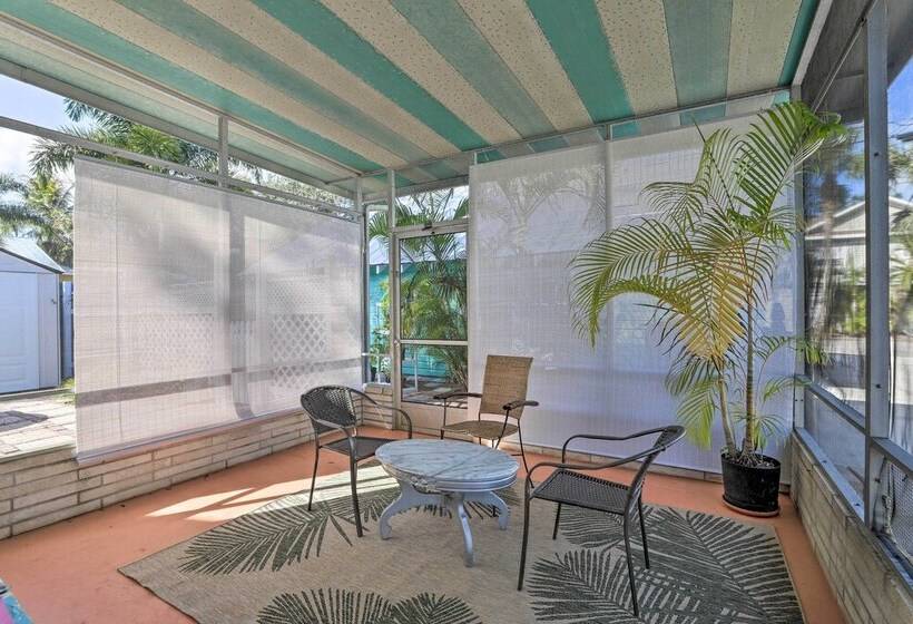 Historic Bradenton Cottage ~ 1 Mi To Downtown