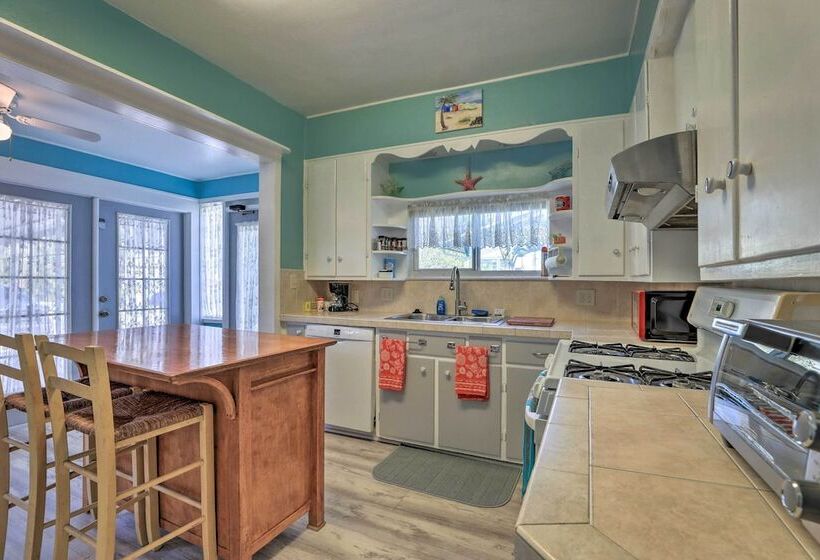 Historic Bradenton Cottage ~ 1 Mi To Downtown