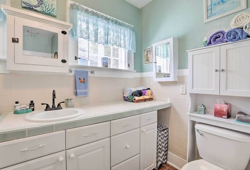 Historic Bradenton Cottage ~ 1 Mi To Downtown