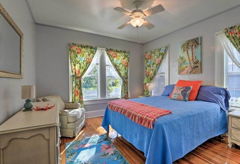 Historic Bradenton Cottage ~ 1 Mi To Downtown