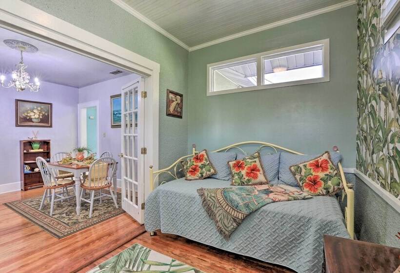 Historic Bradenton Cottage ~ 1 Mi To Downtown