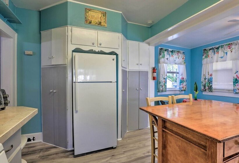 Historic Bradenton Cottage ~ 1 Mi To Downtown