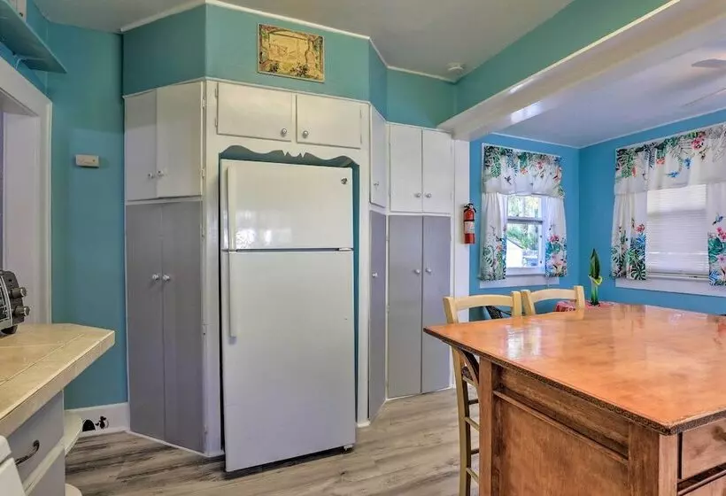 Historic Bradenton Cottage ~ 1 Mi To Downtown
