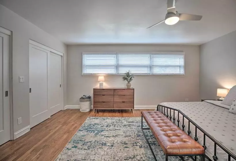 Home W/ Office + Yard: 25 Mi To Downtown Chicago!