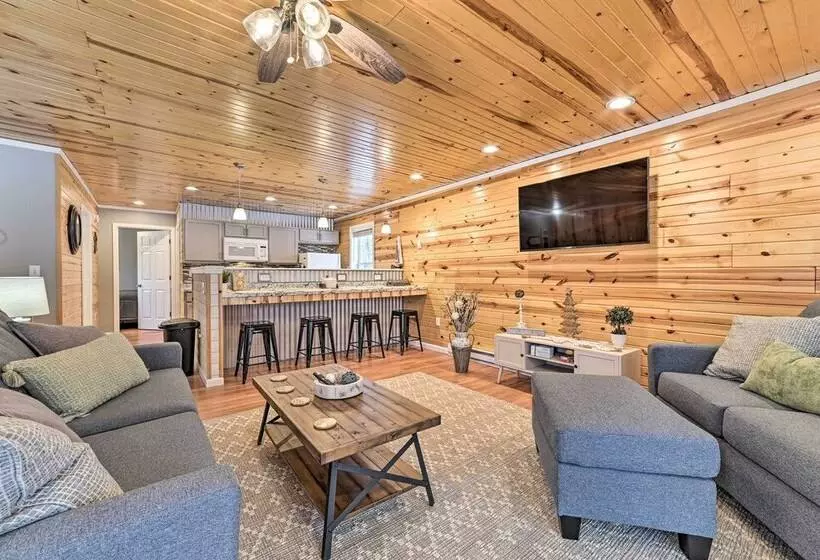 Lovely Elmira Cabin W/ Deck, 18 Mi To Gaylord