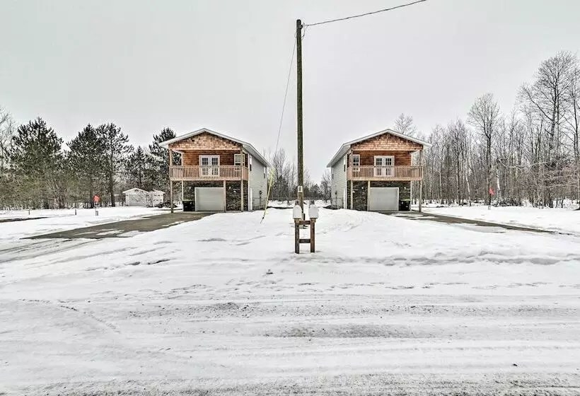 Lovely Elmira Cabin W/ Deck, 18 Mi To Gaylord