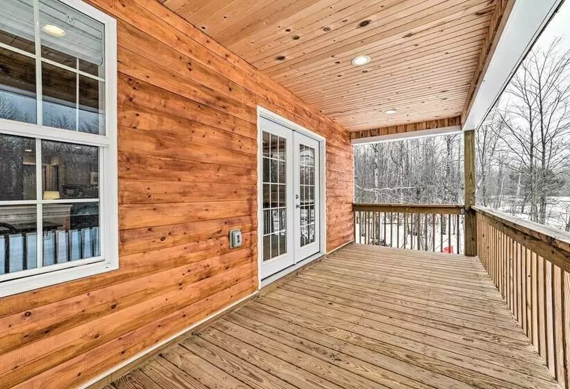 Lovely Elmira Cabin W/ Deck, 18 Mi To Gaylord