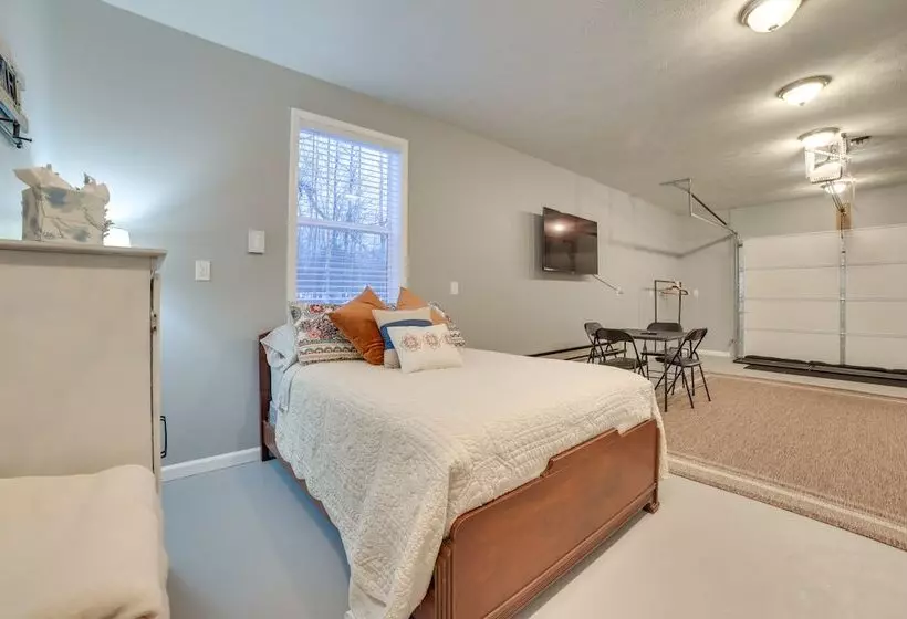 Lovely Elmira Cabin W/ Deck, 18 Mi To Gaylord