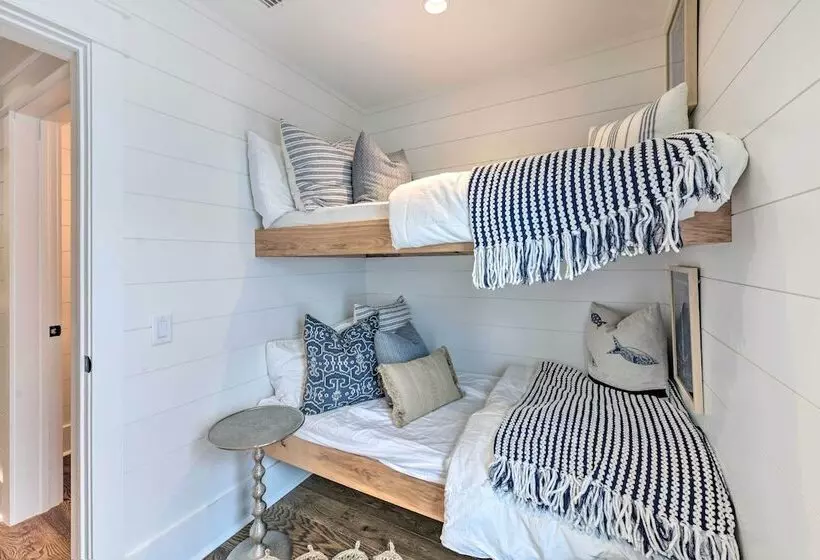 Luxe, Beachfront Pcb Home W/ Decks & Grill!