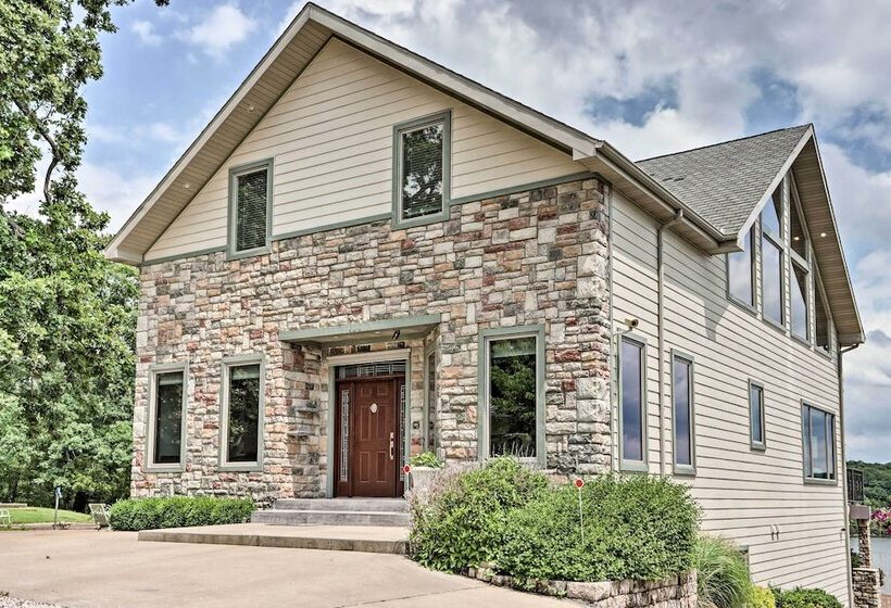 Boat Dock & Kayaks: Luxury Lake Of The Ozarks Home