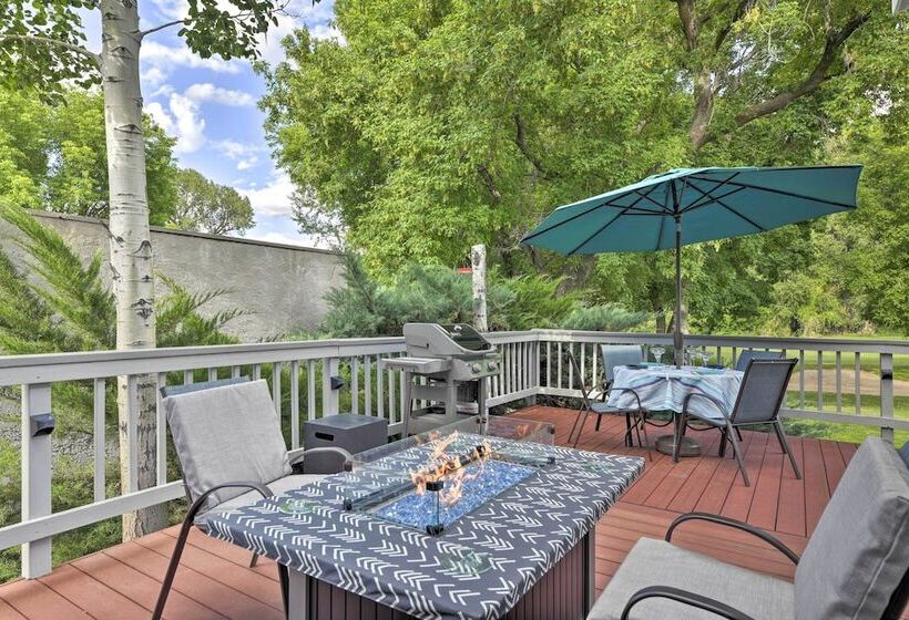 Modern Dalton Ranch Golf Club Home W/ Mtn View