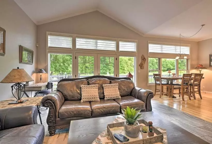 Modern Dalton Ranch Golf Club Home W/ Mtn View