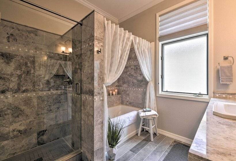 Modern Dalton Ranch Golf Club Home W/ Mtn View