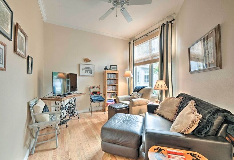 Modern Dalton Ranch Golf Club Home W/ Mtn View