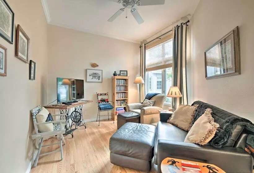 Modern Dalton Ranch Golf Club Home W/ Mtn View